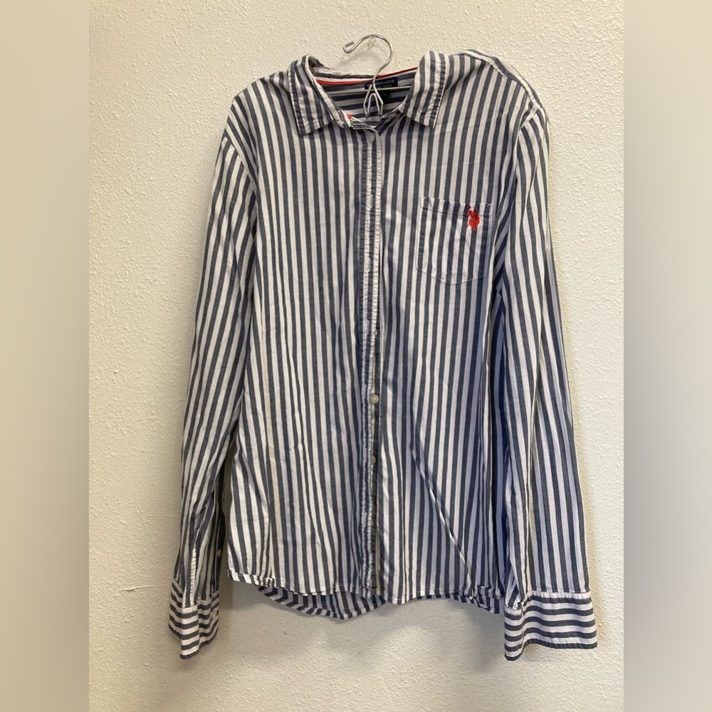 Striped polo with pocket
